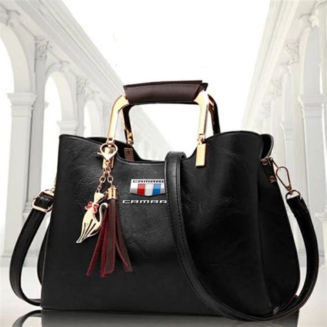 purses for women near me